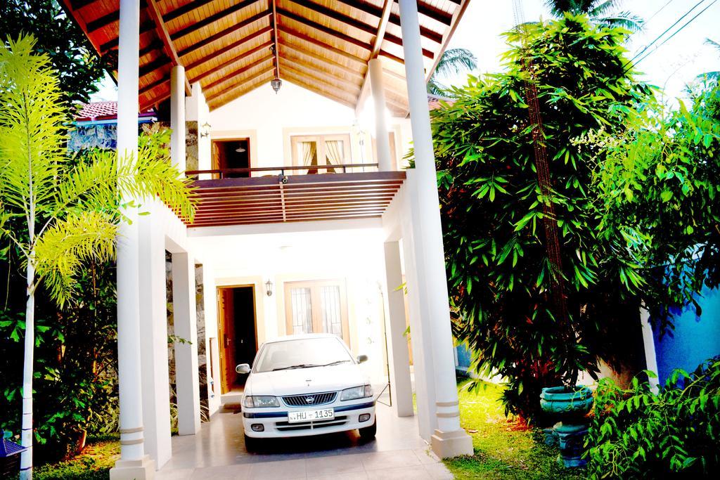 Northwood Residence - Marawila Luaran gambar