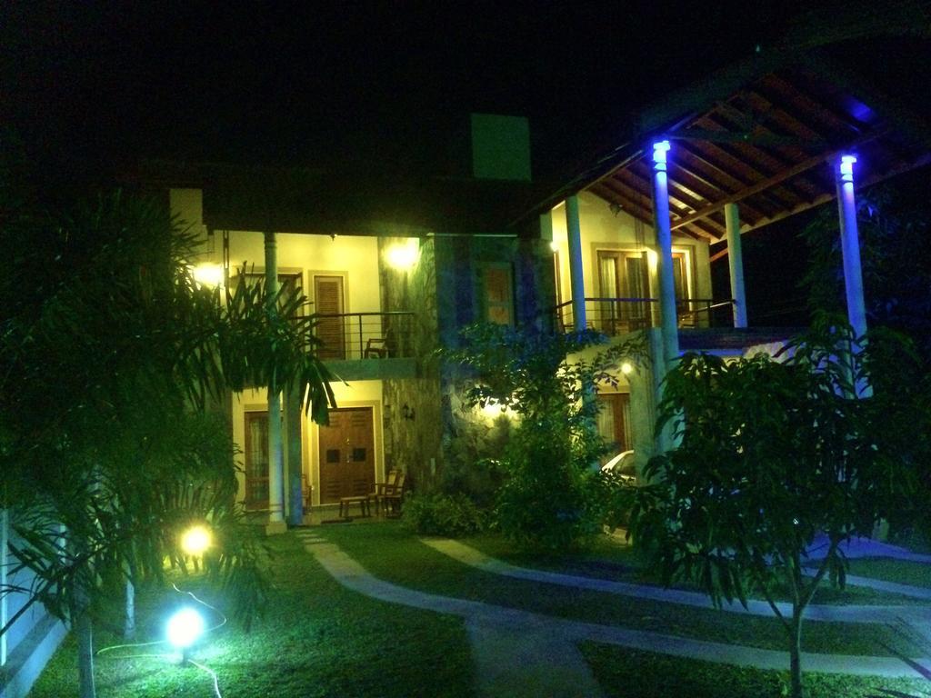 Northwood Residence - Marawila Luaran gambar