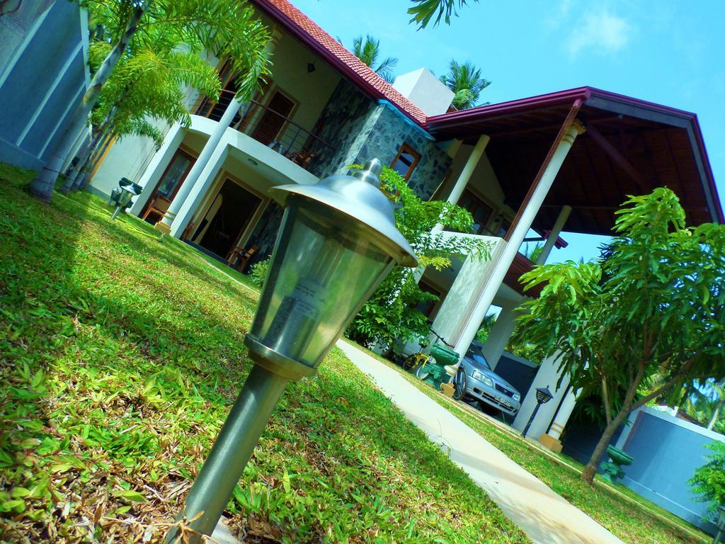 Northwood Residence - Marawila Luaran gambar