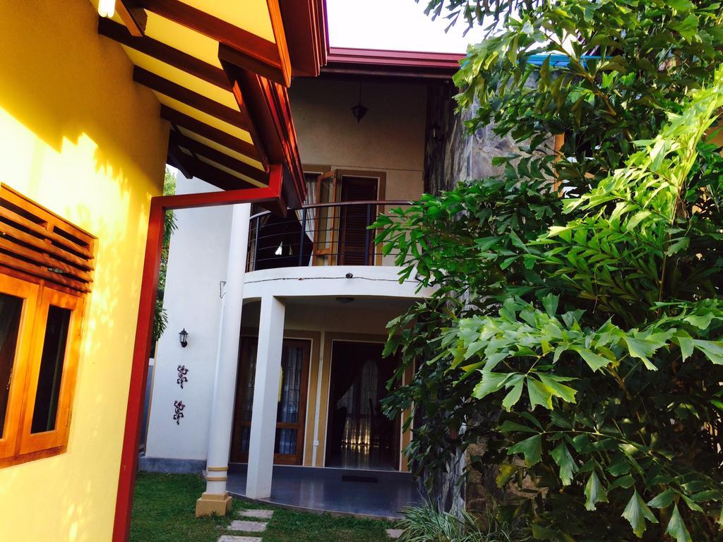 Northwood Residence - Marawila Luaran gambar